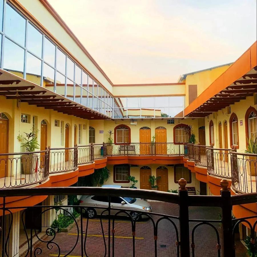 Hotel Continental Plaza San Miguel Exterior photo
